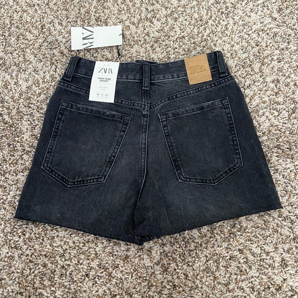 Black high rise ripped shorts - ZARA SIZE 0